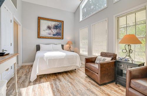 Murrells Inlet Apartment | Convenient Murrells Inlet Studio Steps from Marsh Walk