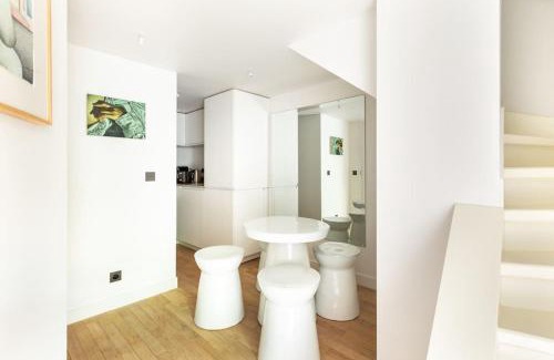 Saint-Thomas-d'Aquin Apartment | Family-Friendly Stay near Musée d'Orsay and Invalides