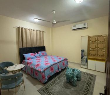 Al Maabilah Apartment | Family-Friendly Retreat at Muscat Mabilah Hotel
