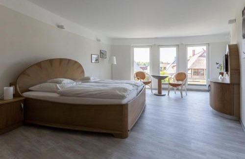Ostseebad Ahrenshoop Apartment | Muschel 3: Guest Rated 9/10, Pet and Child Friendly Stay