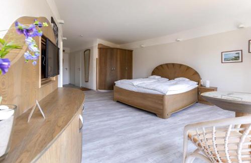 Ostseebad Ahrenshoop Apartment | Muschel 3: Guest Rated 9/10, Pet and Child Friendly Stay