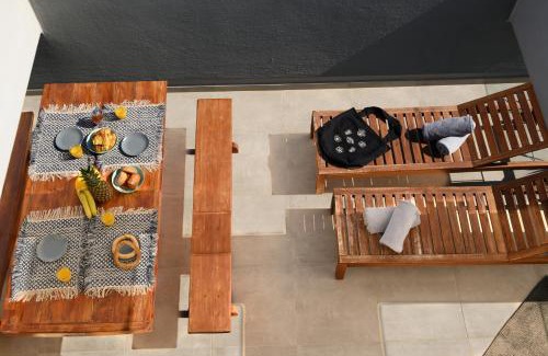 Ammoudara Apartment | Oceanfront Muse: Guest Rated 9.5 with Pool & Beach Access