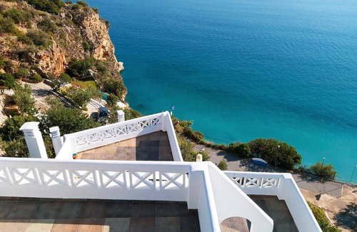 Astros Villa | Muses Seaside - Family Villa with Ocean View Pool