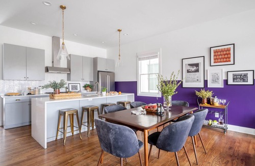 East Bank Apartment | Unforgettable Musgraves & Twain: 8BR Retreat in Nashville