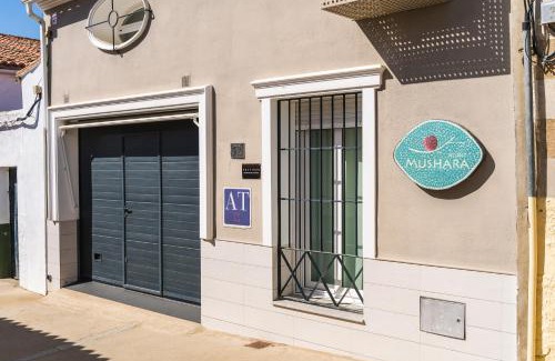 La Cumbre Apartment | Discover Mushara Apartamento Turístico with Hot Tub Access