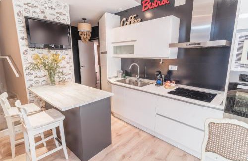 La Cumbre Apartment | Discover Mushara Apartamento Turístico with Hot Tub Access