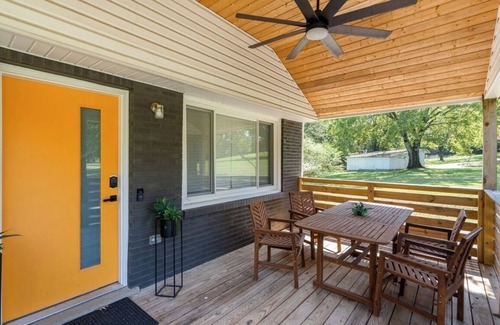 Hermitage House | Discover Music City Hideaway: Family-Friendly Retreat