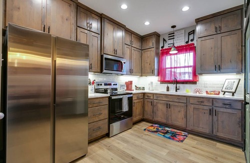 San Angelo House | Music Hall!/Brand New!/2BR 2.5BA!