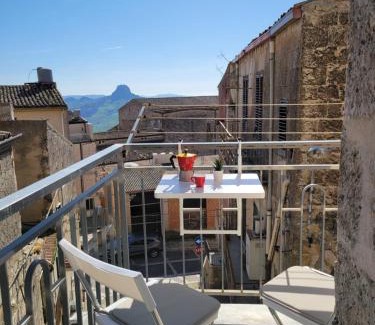 Mussomeli Apartment | Discover Mussomeli's Beautiful House: Pet-Friendly Retreat