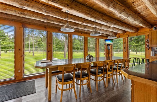 Pillager Cabin | Unforgettable Cozy Log Cabin with Sauna & Hot Tub Awaits