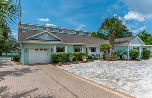 Fort Walton Beach House | Unforgettable Waterfront Retreat with Heated Pool & Spa