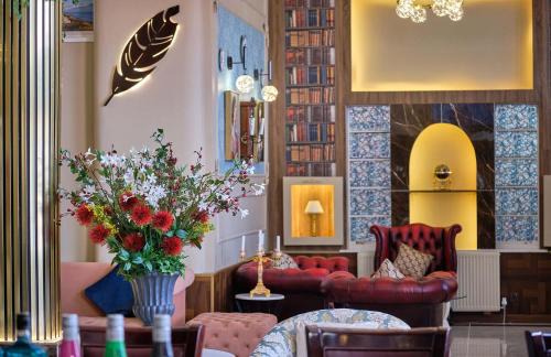 Oban Hotel | Refurbished Muthu Oban Regent Hotel with Family-Friendly Dining