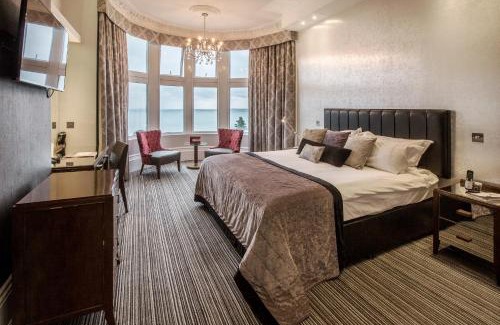 Westcliff-on-Sea Hotel | Discover Muthu Westcliff Hotel with Oceanfront Views