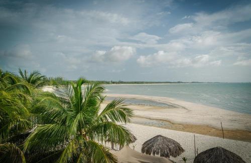 Carmen Other | MUUN Beach Club