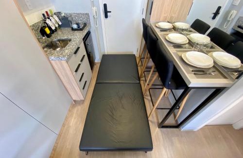 Bras Apartment | Prime Apartment Steps from Brás Metro with Ocean Views
