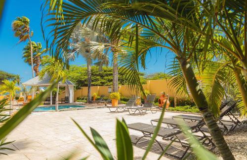 Oranjestad-West Hotel | Experience MVC Eagle Beach: Oceanfront & Child-Friendly Retreat
