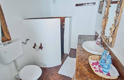 Watamu Hotel | Experience Mvuvi Lodge Watamu: Pool, Spa & Family-Friendly