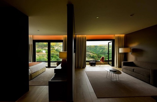 Cumieira Hotel | Experience MW Douro Wine & Spa: Eco-Friendly Relaxation