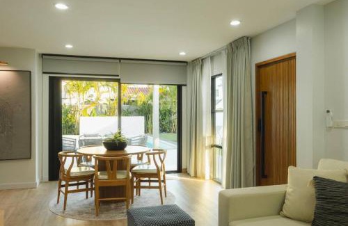 Ban Waen House | Discover MW's House: Family-Friendly Retreat with Pool