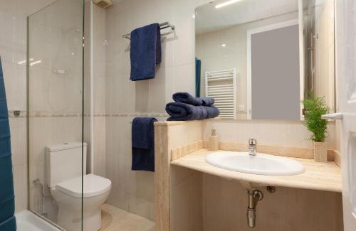 Poblenou Apartment | Relax at My Address on the Beach with Family and Pets