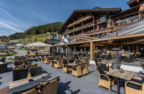 Konigsleiten Hotel | Experience MY ALPENWELT Resort with Ocean Views & Spa