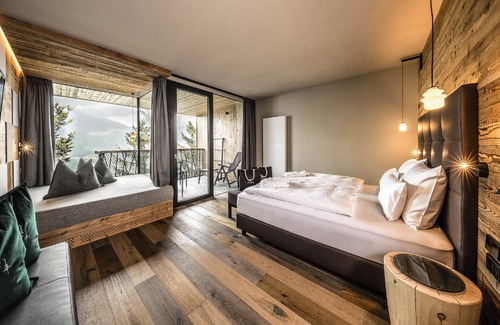 Sant'Andrea in Monte Hotel | Experience My Arbor: 5-Star Spa Retreat with Pool Access