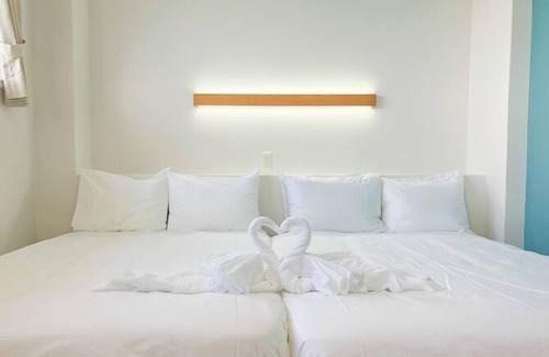 Kin Hotel | Relax at My Beach Resort: Family-Friendly & Accessible Amenities