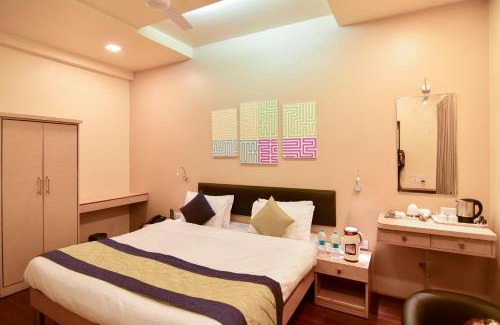 Shivajinagar Hotel | Budget-Friendly MY Bizz Hotel Sapna - Family Friendly Stay