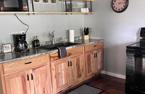 Clarkson Cottage | “My Brother’s Place” at Nolin Lake