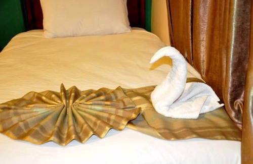 Al Duqqi House | Discover My Cairo Hotel: Garden Views & Exceptional Amenities