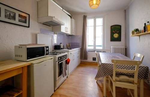 Bastide Saint-Louis House | Explore My Carcassonne Roof: Terrace with City Views