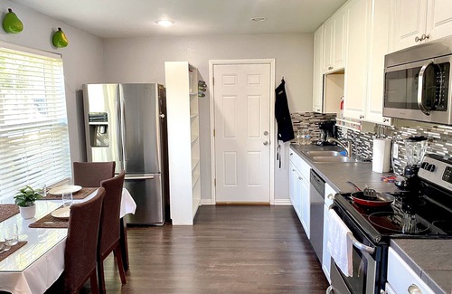 San Marcos House | Guest Rated 10/10: My Castle in San Marcos Awaits