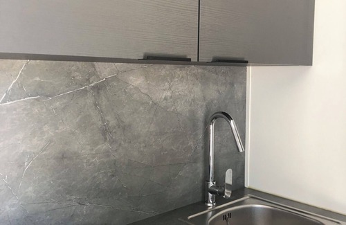 Saint-Quentin-la-Poterie House | Discover My Cosy Mobil Home with Spa and Pet-Friendly Perks