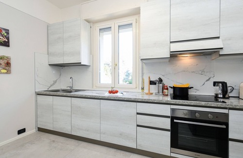 Desenzano del Garda Apartment | Family-Friendly My Desenzano Apartment with Great Amenities