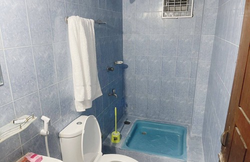 Dhanmondi Apartment | Dreamy Retreat: Family-Friendly Hotel for Your Getaway