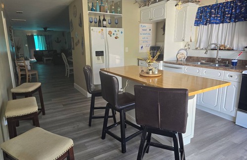 Long Key House | Dream Waterfront Escape in a Serene Community