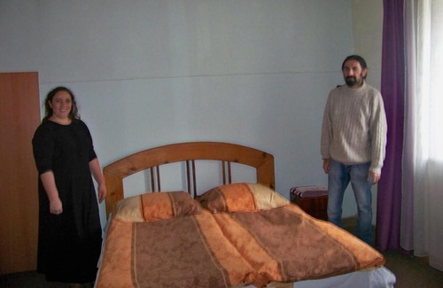 Gyumri House | Exceptional Stay at My Home: Family-Friendly with Kitchen