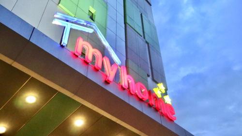 Pontianak Hotel | Discover My Home Hotel Pontianak with Family-Friendly Amenities