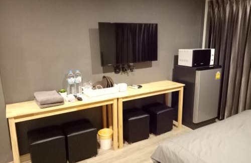 Thanon Phetchaburi Apartment | Budget-Friendly Stay at My Home N1 - BTS Ratchathewi