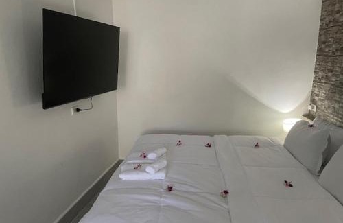 Patong House | Comfortable Stay at My Home: Pet & Child Friendly Escape