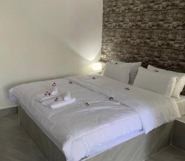 Patong House | Comfortable Stay at My Home: Pet & Child Friendly Escape