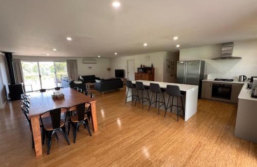 Brownlow Ki House | Discover My Island Home: Pet-Friendly with Ocean Views