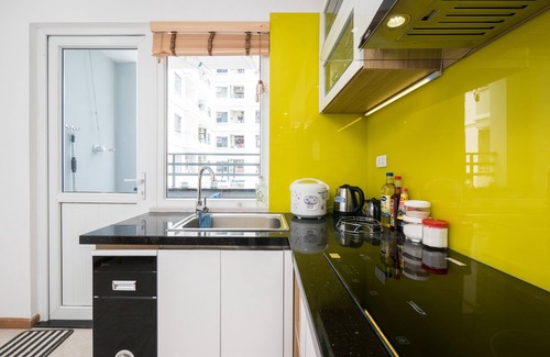 Da Nang City Centre Apartment | Seaside Modern Apartment with Kitchen & Family-Friendly Amenities