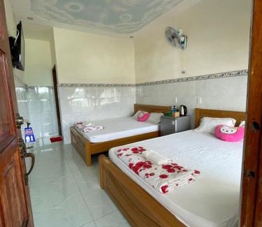 Long Hai Hotel | Oceanfront My Linh Motel with Family-Friendly Amenities