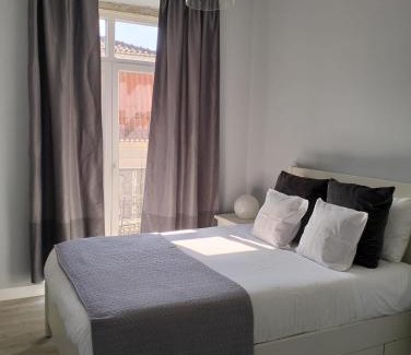 Chiado Apartment | Discover My Lisbon Story: Pet-Friendly Stay with Breakfast
