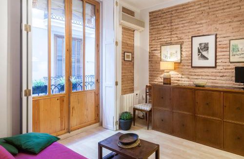 La Seu Apartment | Family-Friendly My Loft 4 You Borgia - Guest Rated 7.7/10