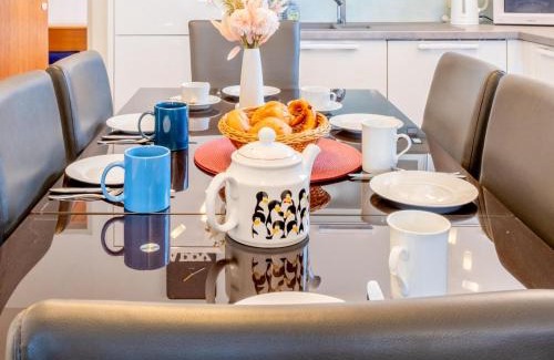 Hinterthal Apartment | Experience My Mountain Next Door: Family-Friendly Retreat