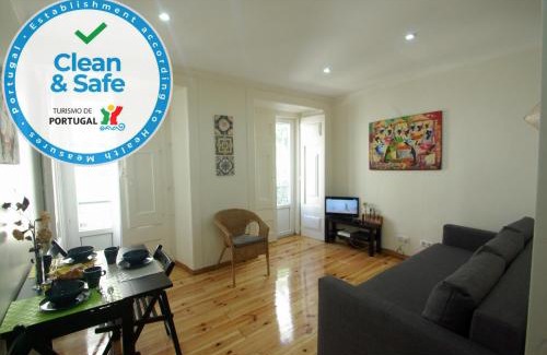 Socorro Apartment | Budget-Friendly My Mouraria Suites with Family & Pet Amenities