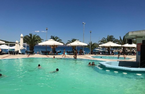 Necujam Apartment | Experience My Oasis: Ocean View, Pool & Private Beach
