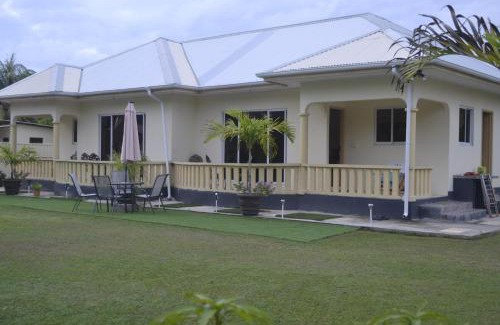 Grand'Anse Praslin House | Discover My Ozi Perl Creole Vila with Oceanfront Views